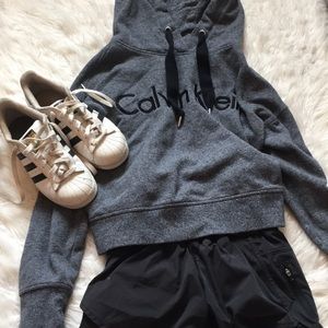calvin klein grey sweatshirt/hoodie